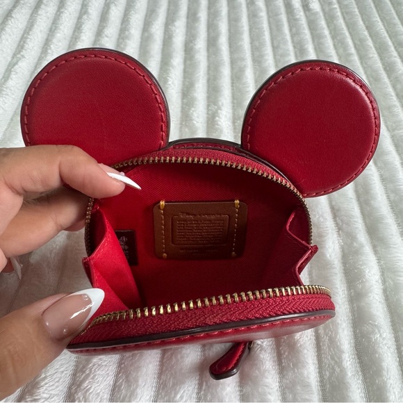 Disney x Coach Cardholder - Picture 3 of 4